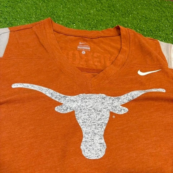 Nike Texas Longhorns Women's Large V-Neck Short Sleeve Shirt Sporty Active - Picture 4 of 7